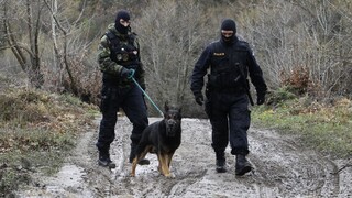 Slovák chcel zastreliť susedov aj seba. V Česku padol rozsudok