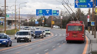 Mesto sa prispôsobuje maratónu. Vodičov upozornili na zmeny