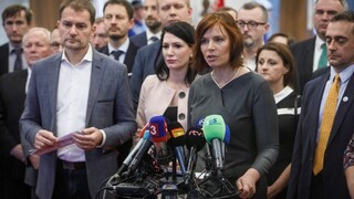 Bude ešte jedna schôdza, mimoriadna. Opozícia už má podpisy