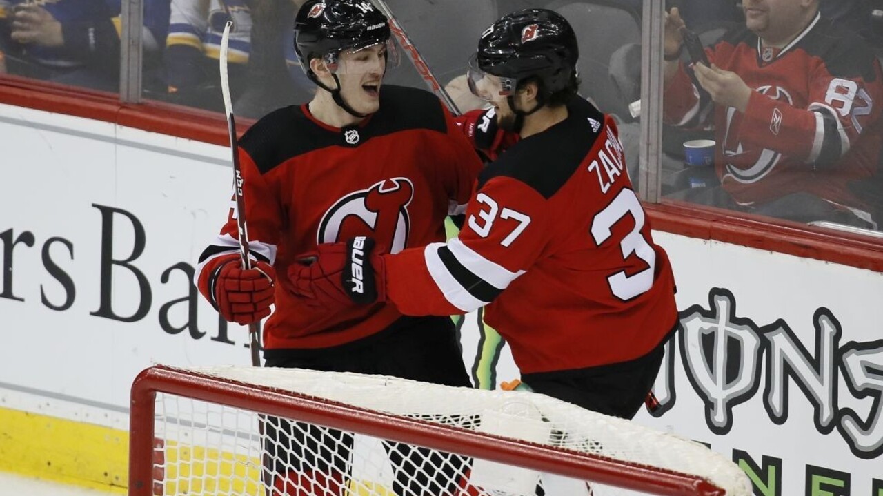 NHL: Jersey prerušilo víťaznú sériu St. Louis, Toronto prehralo