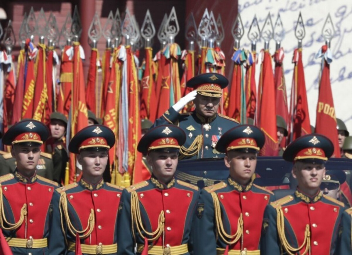 russia-red-square-parade-31650-47725a9d40e9433bb24e819d6055fca2_16420573.jpg