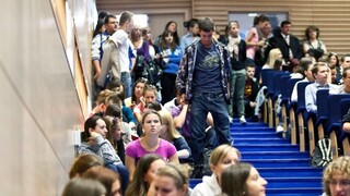 Nepoctivosť ako norma? Neprípustné, reagujú na Kollára učitelia