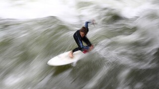 Sezóna surferov je ukončená, bezpečnosť športovcov je prvoradá