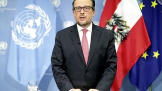 Nakazil sa šéf rakúskej diplomacie, infikovať sa mohol na rokovaní