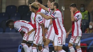 Veľká časť mužstva je pozitívna, Ajax nastúpi v Dánsku so 17 hráčmi