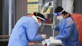 Novú mutáciu objavili i v Kórei, môže byť výrazne infekčnejšia