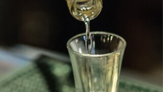 Chytili pivničného fantóma, ktorý ukradol dvadsať litrov slivovice