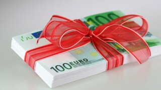 Zakladateľ Amazonu je už štvrtý rok na čele rebríčka boháčov