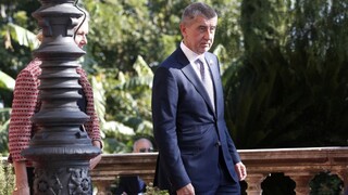 Vrátia dotácie? Český premiér je podľa EÚ v konflikte záujmov