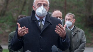 Ďalší škandál platobnej agentúry. Mičovský podľa Hlasu klame