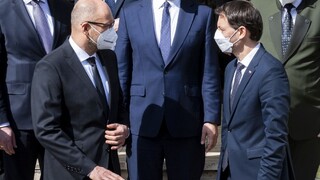 Ruka na uzmierenie? Heger nechce Sulíkov návrh úplne utopiť