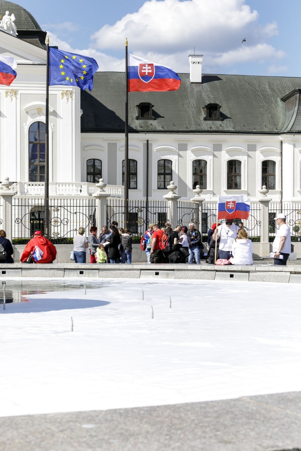 Protivládny protest v Bratislave