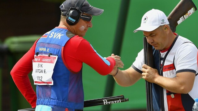 Slovenskí strelci Varga, Kovačócy a Drobný získali zlaté medaily