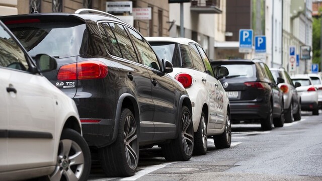 Spustenie parkovacej politiky v Bratislave sa presúva na nový termín