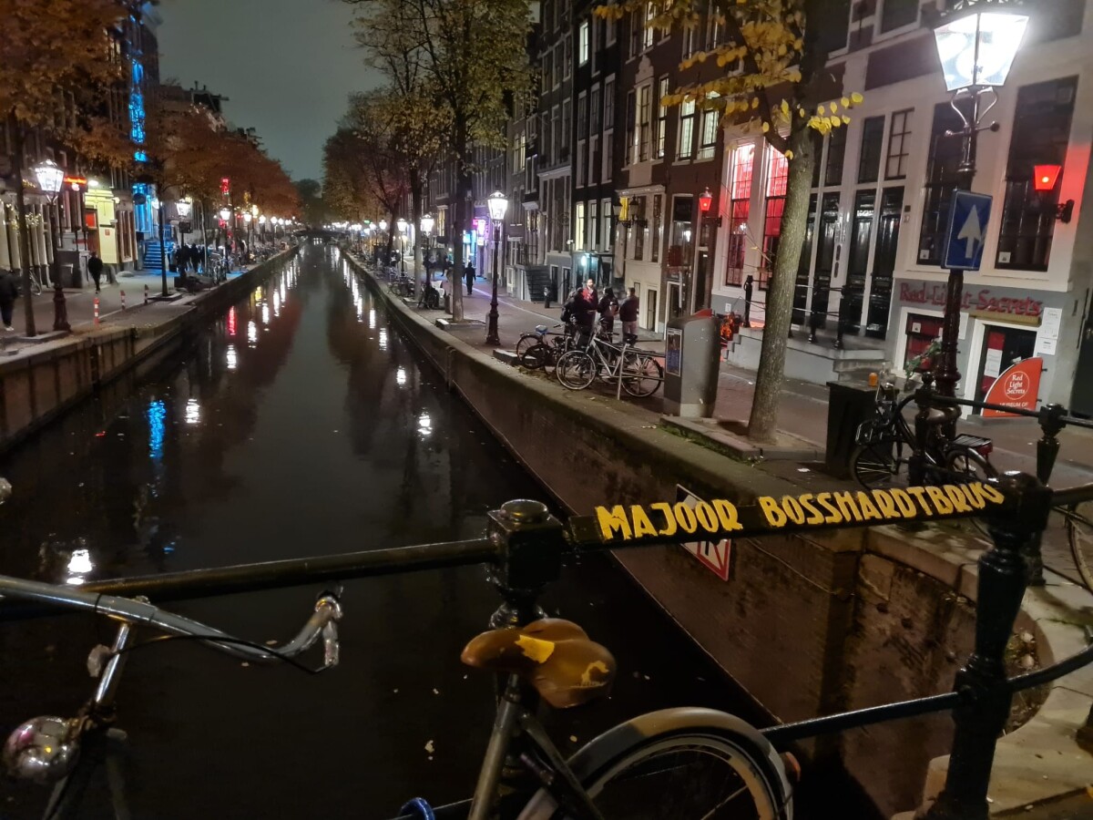 Amsterdam po večierke