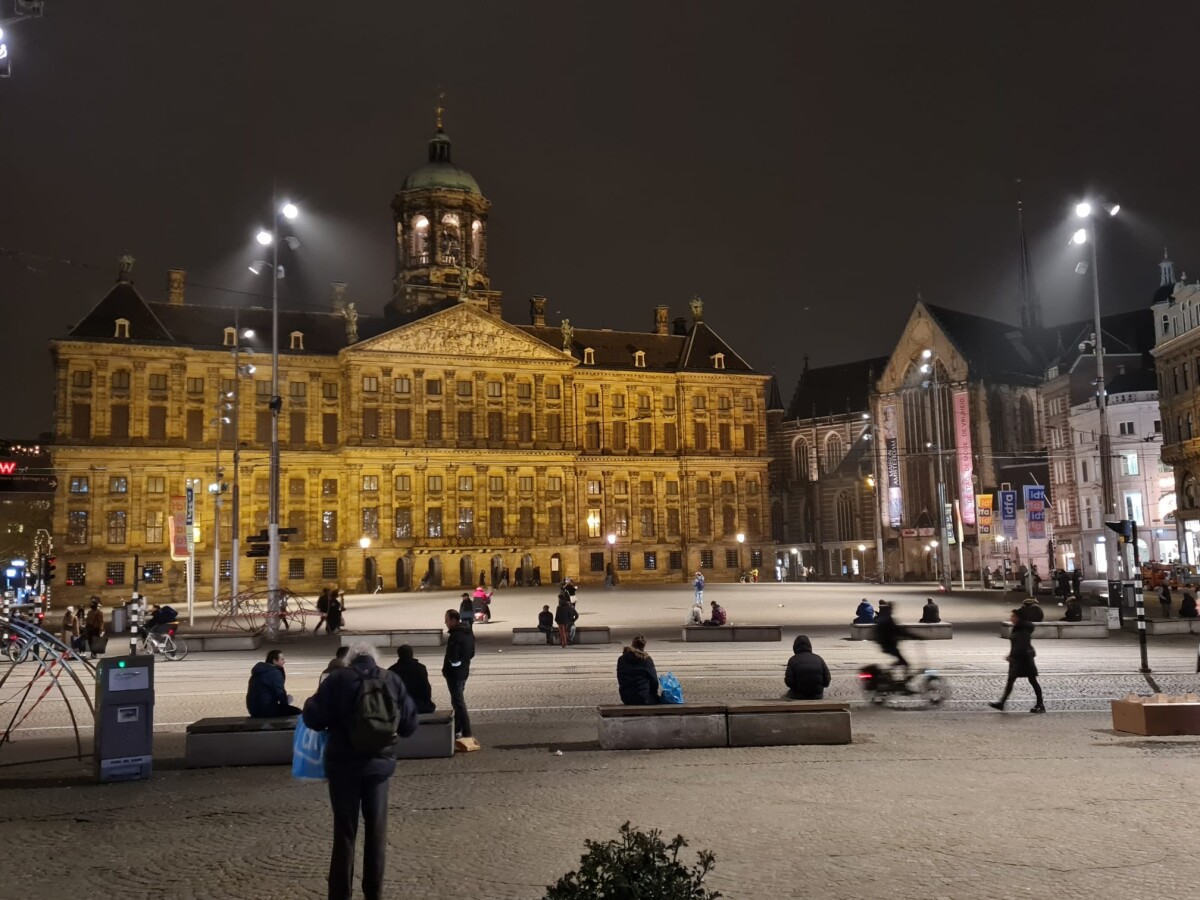 Amsterdam po večierke