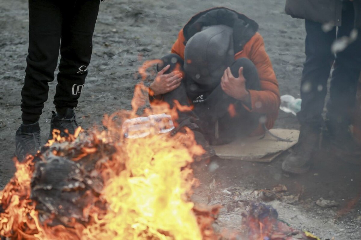 Na poľských hraniciach sú tisíce Ukrajincov.