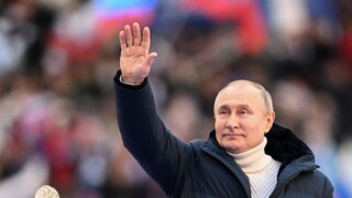 Rusko musí brať do úvahy jadrový potenciál NATO, vyhlásil Putin