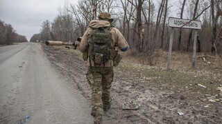 Boje vo viacerých oblastiach na východe Ukrajiny sa zintenzívnili, informuje ukrajinská armáda