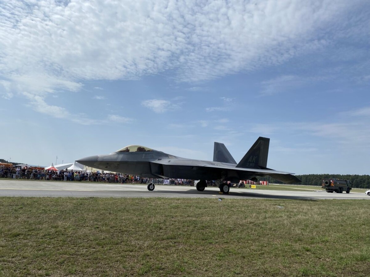 F-22 Raptor