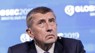 Babiš kritizuje Fialu: Vymenil Slovákov a Čechov za Ukrajincov. Zahraničnej politike nerozumie ani vláda, ani on