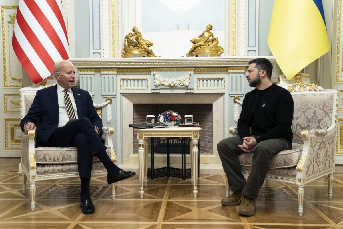 Joe Biden a Volodymyr Zelenskyj