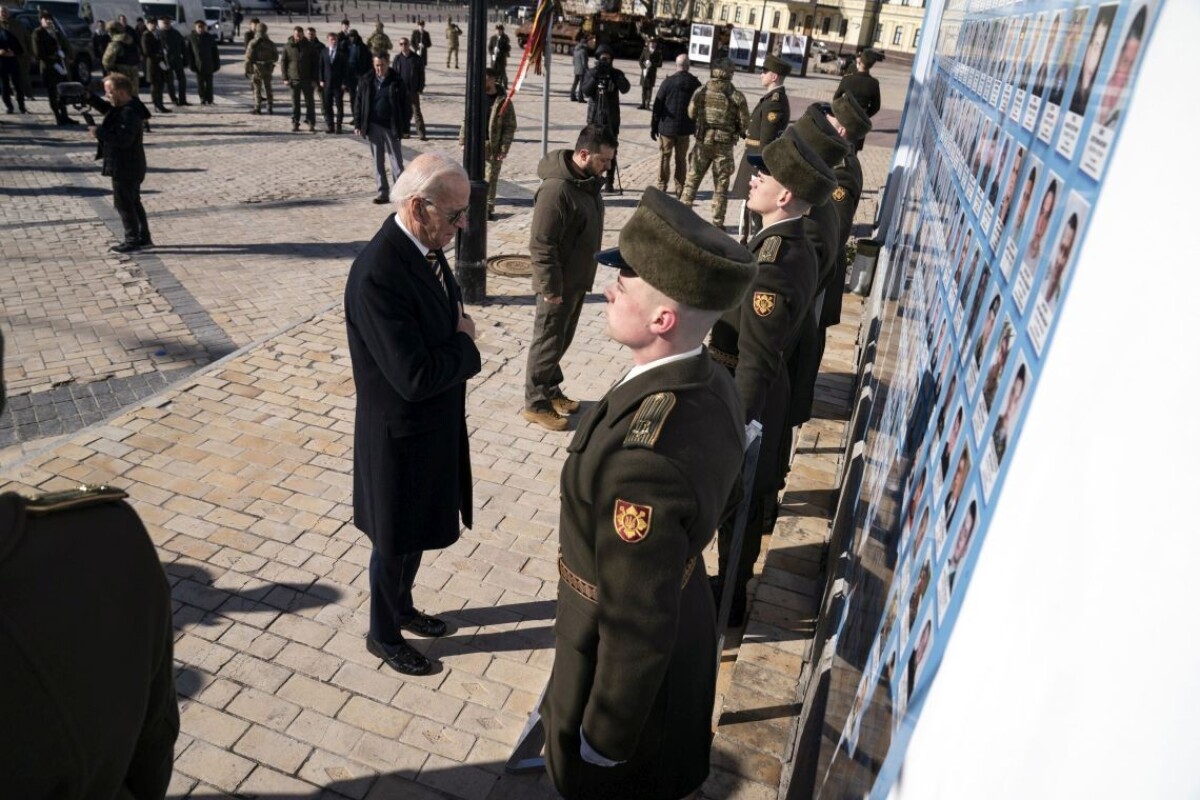 Joe Biden a Volodymyr Zelenskyj