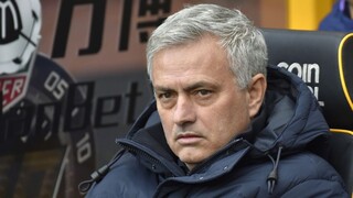 Mourinho sa môže stať najbohatším trénerom na svete. Prišla mu astronomická ponuka