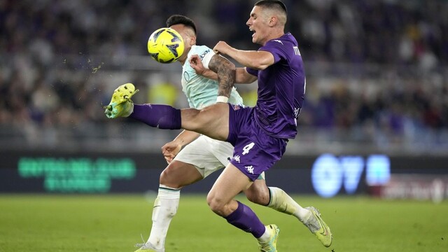 Inter Miláno obhájil Taliansky pohár, triumf nad Fiorentinou zariadil Martinez