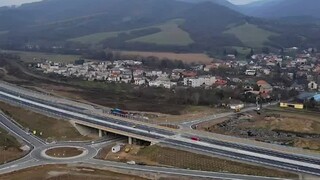 Štát si uľahčí vyvlastňovanie pozemkov. Na základe pripravovaného zákona môže robiť projekty v rozpore s územnými plánmi