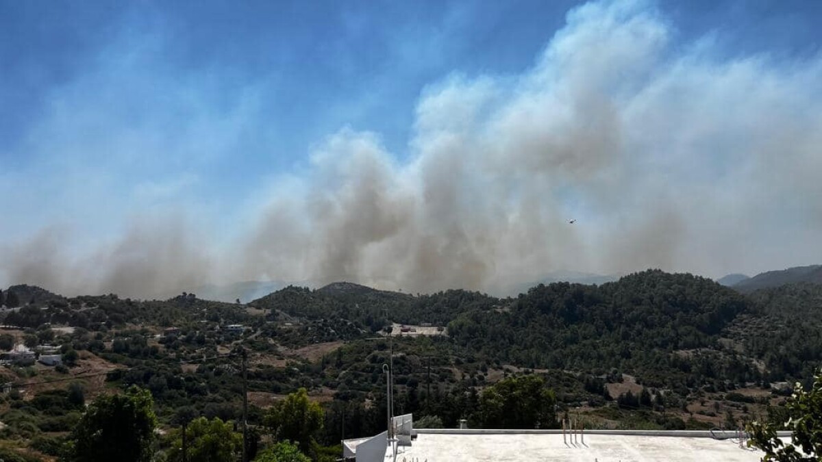 Slovenskí hasiči už pomáhajú na Rodose