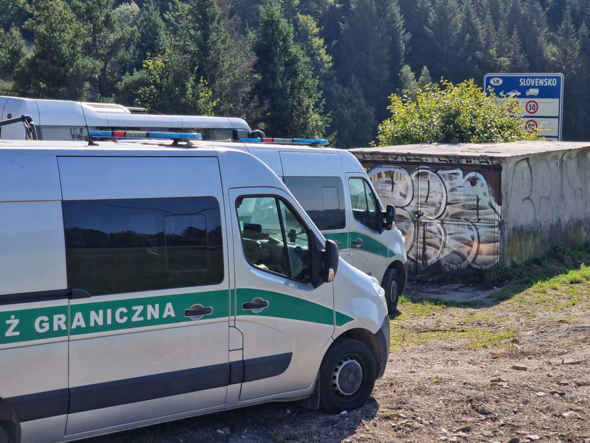 Migranti na slovensko-poľskej hranici.