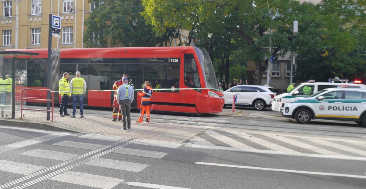 Smrteľná dopravná nehoda sa stala na Vajnorskej v Bratislave vo štvrtok 19.10.2023 