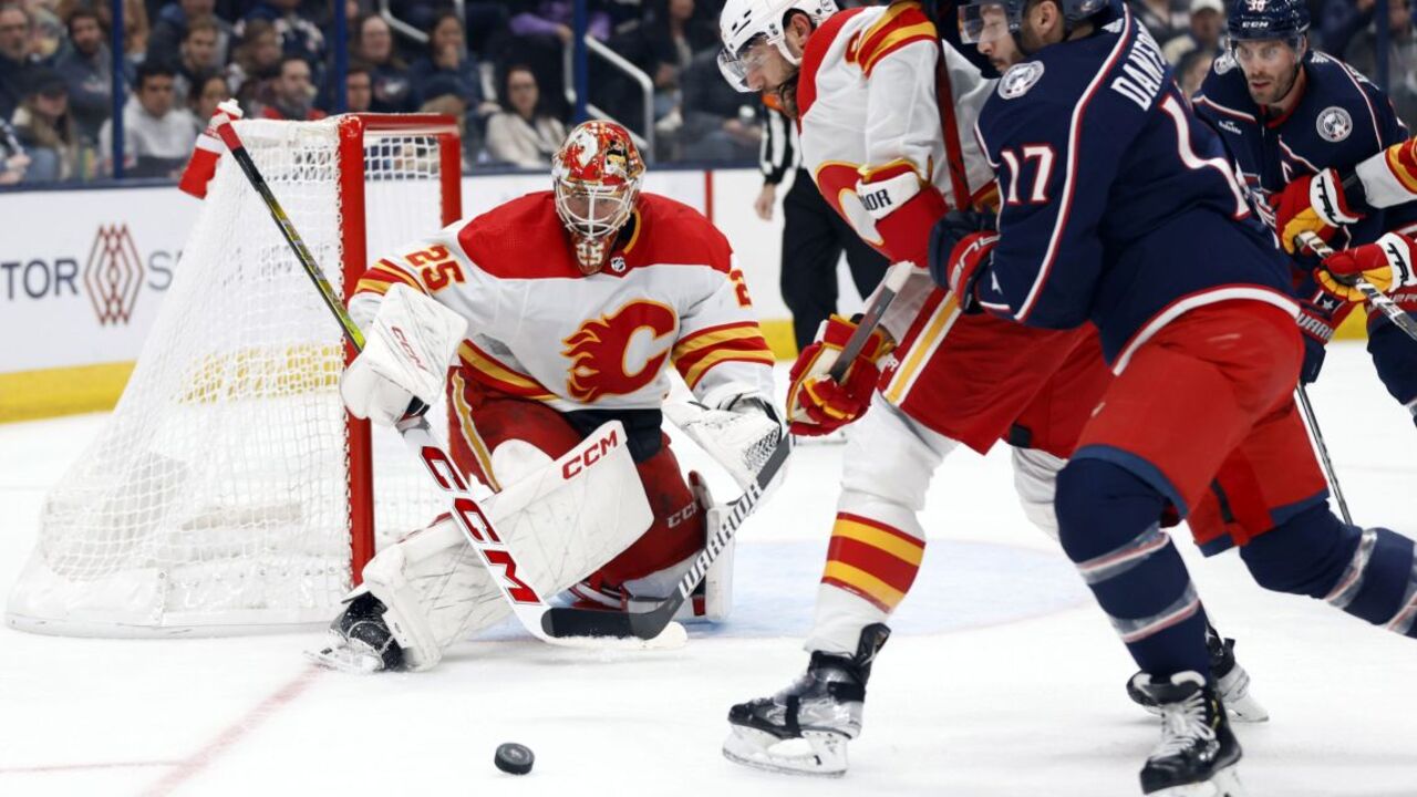 Flames_Blue_Jackets_Hockey766924.jpg