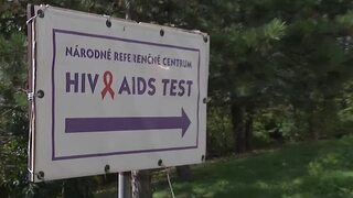 Slovensko má nízky počet nakazených vírusom HIV, vyplýva z prieskumov. Ich počet však každoročne stúpa 