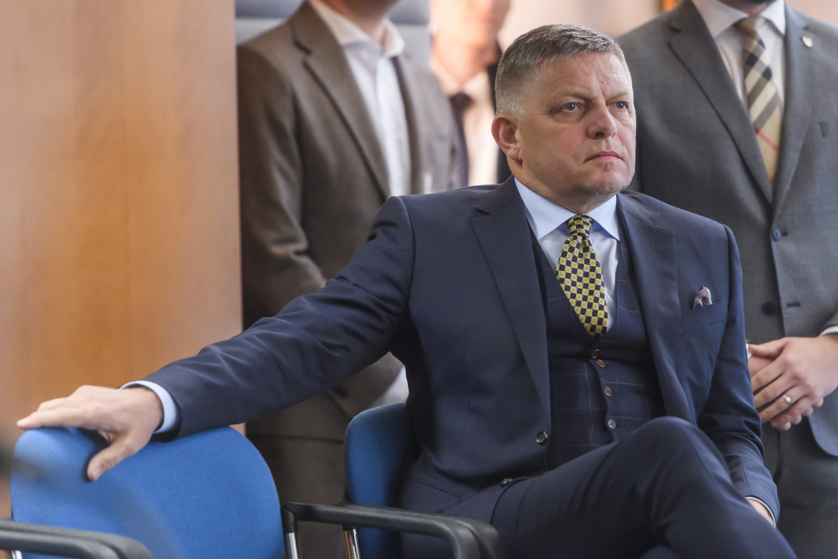 Predseda vlády SR Robert Fico (Smer-SD) počas tlačovej konferencie na tému: Prečo tak Matovič a celá opozícia kričia za záchranu Lipšica v Bratislave 10. januára 2024.