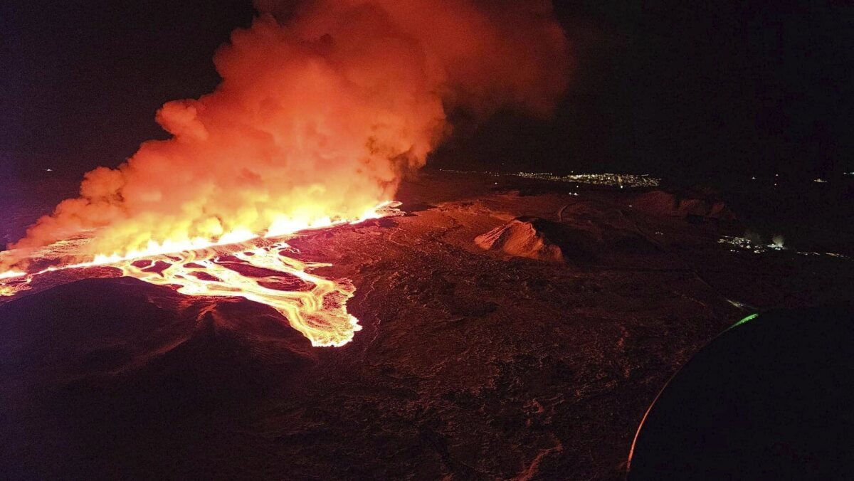 Iceland_Volcano058232.jpg