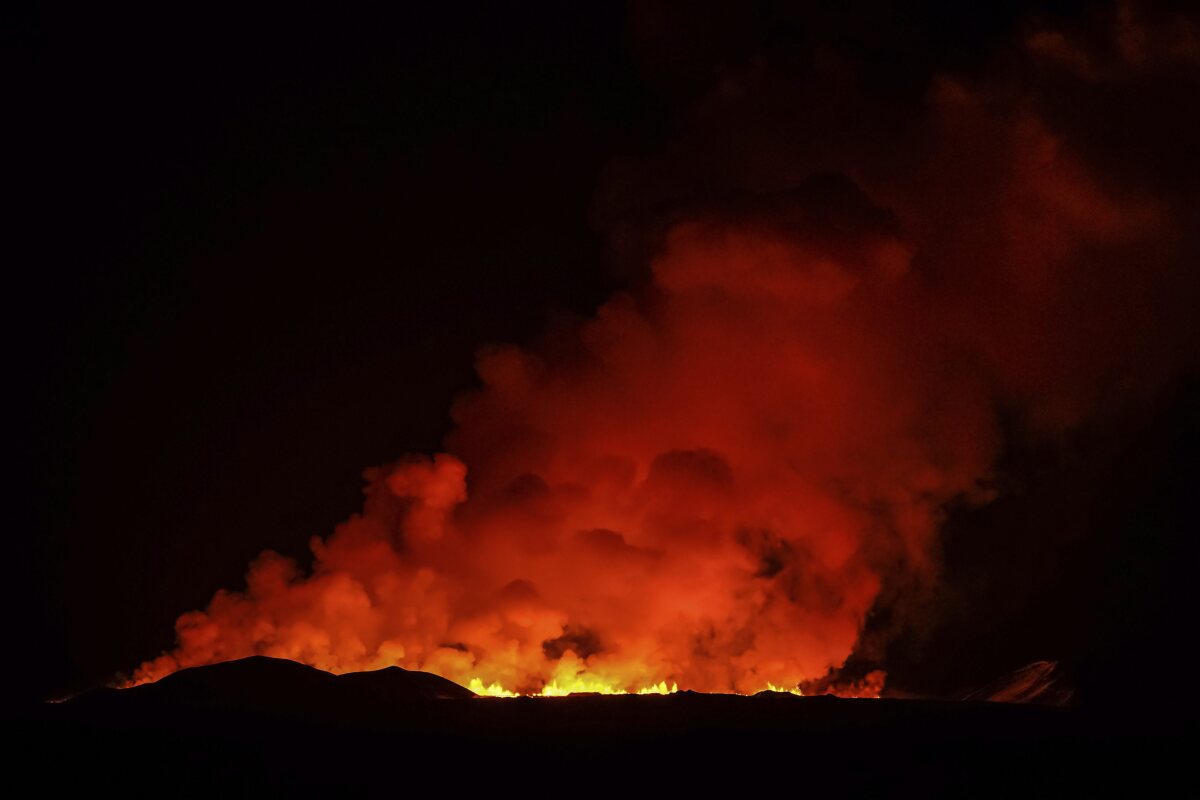 Iceland_Volcano058110.jpg