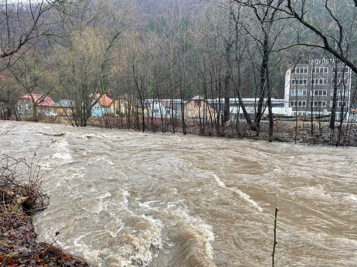 Povodnova aktivita Ruzomberok (14).jpg