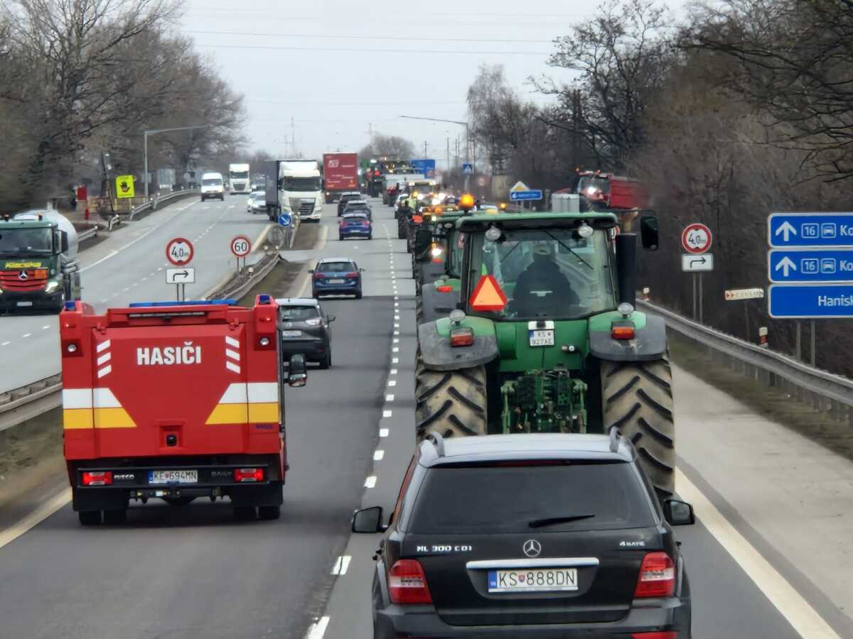 Protest farmárov - Bratislava