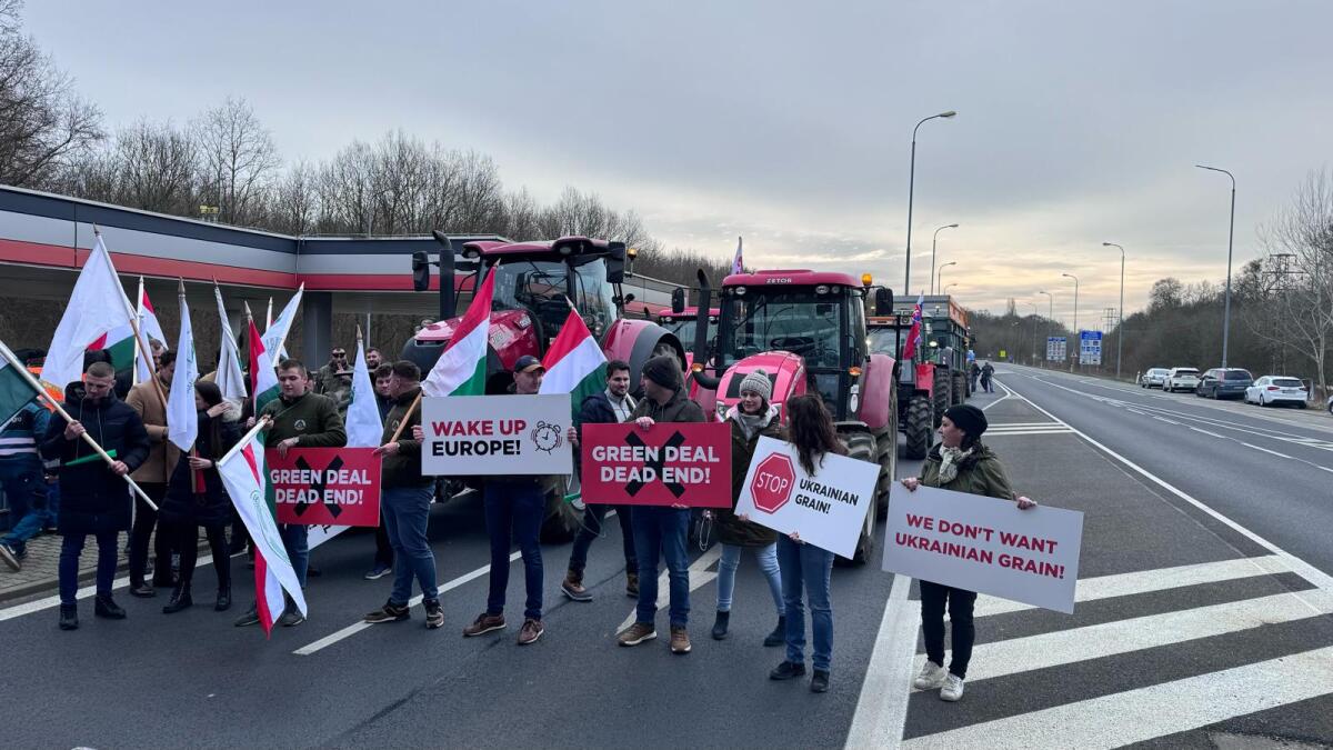 Protest farmárov - hranica s Českom