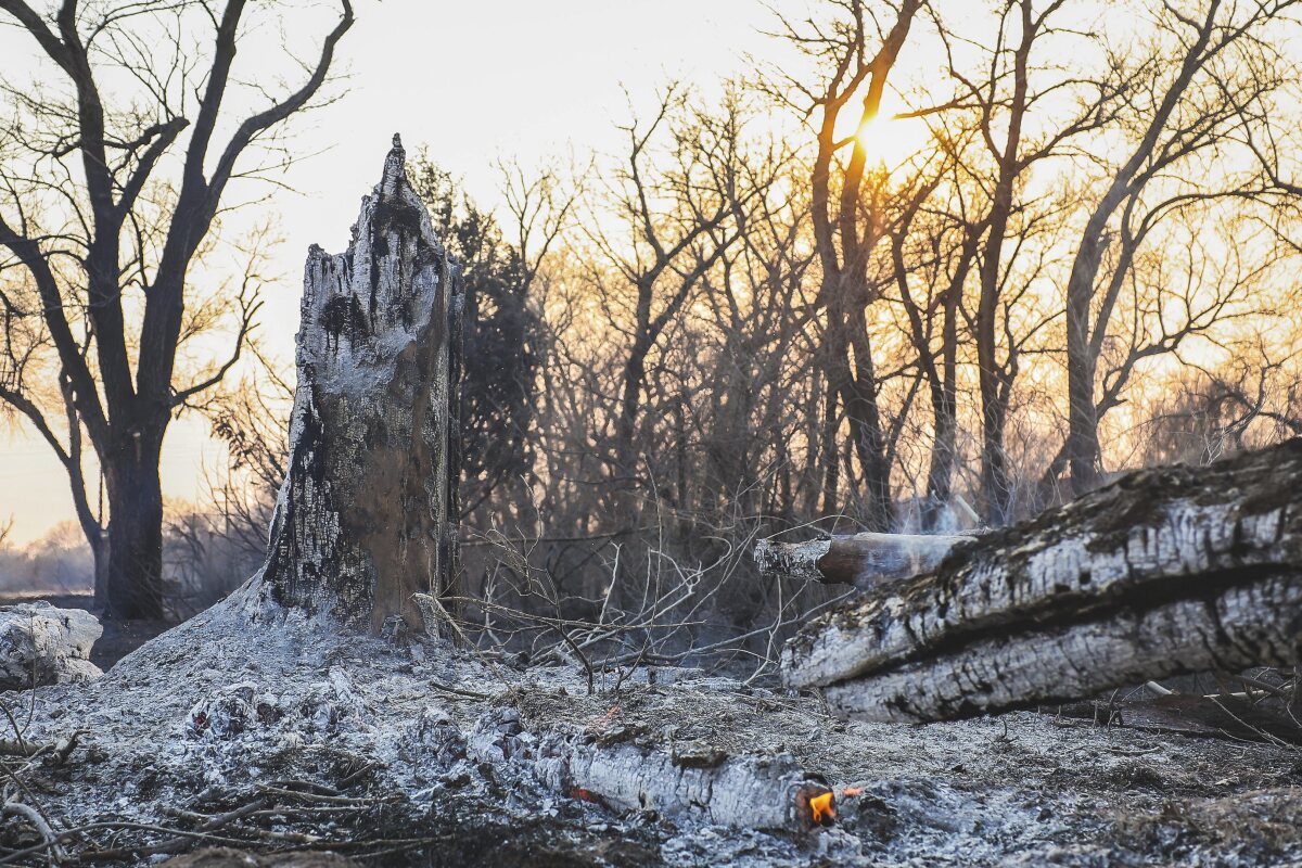 Texas_Wildfires120419.jpg