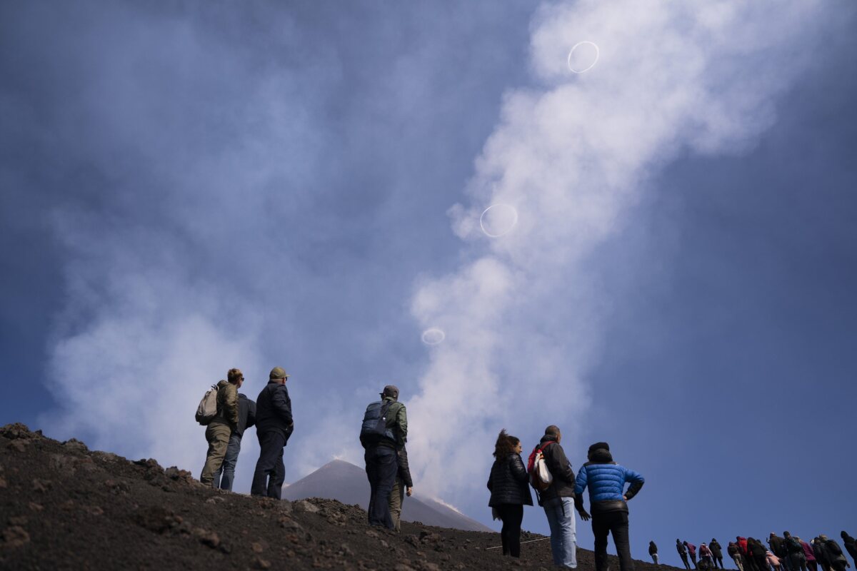 Italy_Etna_Volcano225493.jpg