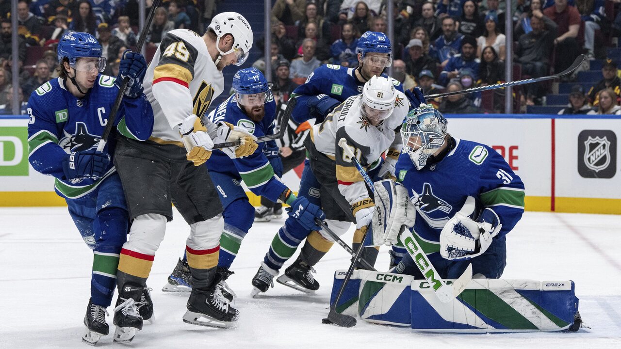 Golden_Knights_Canucks_Hockey234115.jpg