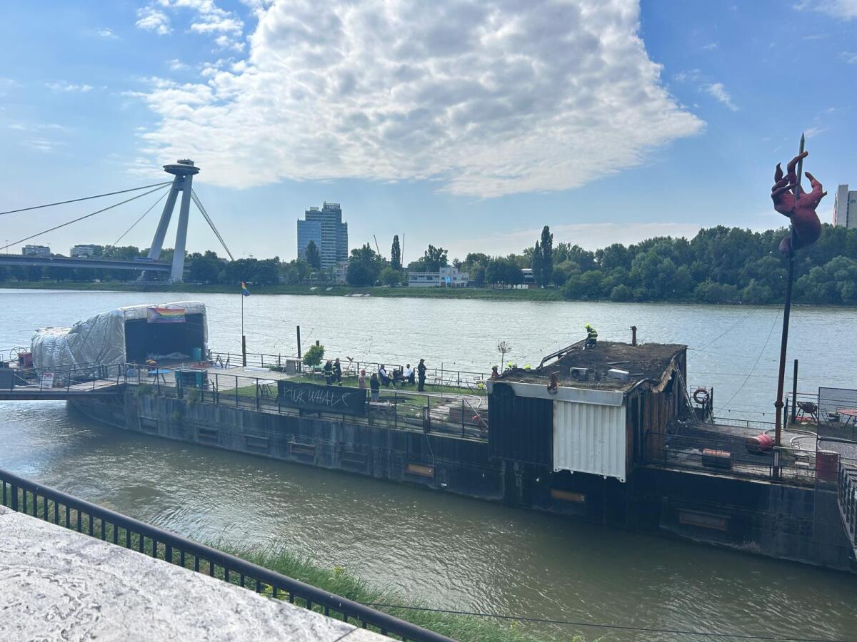 požiar Dunaj loď podnik
