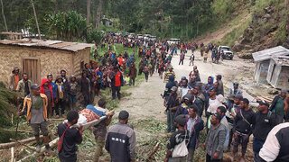 Zosuv pôdy si vyžiadal vyše 670 obetí. Nešťastie postihlo spiacich dedinčanov v Papue-Novej Guinei
