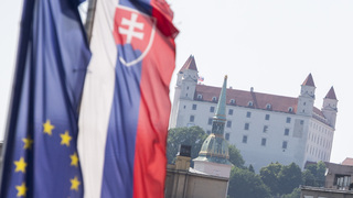 Eurovoľby sú za rohom. Ktorá strana by vyhrala a komu Slováci najviac veria? Prieskum SANEP pre ta3 hovorí jasne
