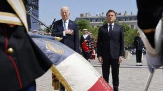 Emmanuel Macron Joe Biden