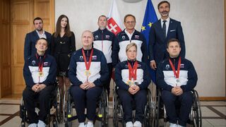 Paraolympionici z Paríža priniesli päť medailí, ministerstvo zahraničných vecí ocenilo ich úspech