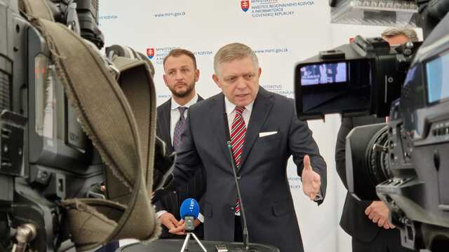 Robert Fico, Matúš Šutaj Eštok